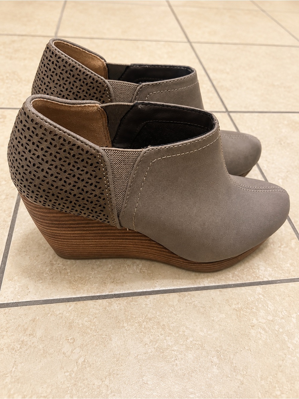 Dr. Scholl's Gray Laser-Cut Wedge Ankle Booties